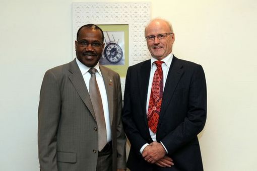 CONNECT ARAB SUMMIT 2012, March 5-7, 2012, Doha, Qatar, Dr Hamadoun TOURE, Secretary-General, International Telecommunication Union (ITU) with Mr Paul Budde, Managing Director, Budde.com, Australia.